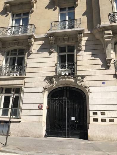 Immobilier Paris 16E 750&nbsp;&euro; 10&nbsp;m²