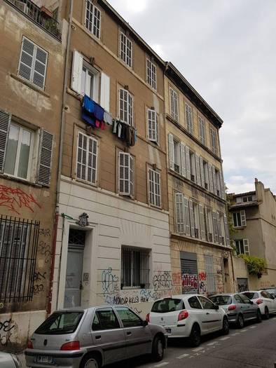Location Appartement Marseille 5E 35&nbsp;m² 460&nbsp;&euro;