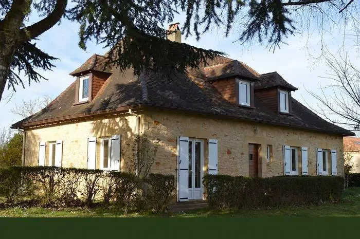 Vente Maison Beauregard-Et-Bassac (24140) 168&nbsp;m² 199.000&nbsp;&euro;