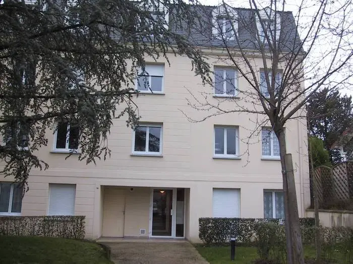 Location Appartement Thorigny-Sur-Marne (77400) 37&nbsp;m² 700&nbsp;&euro;