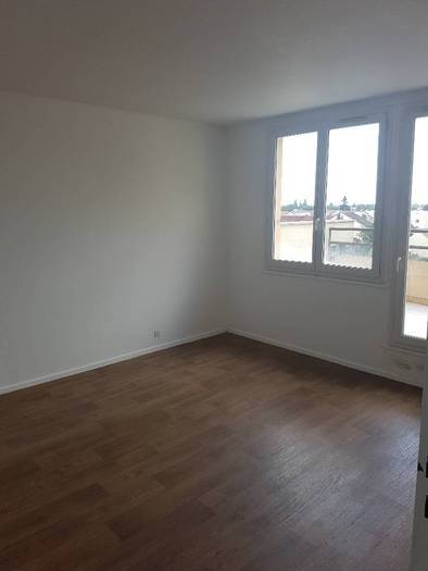 Location Appartement Trappes (78190) 68&nbsp;m² 713&nbsp;&euro;