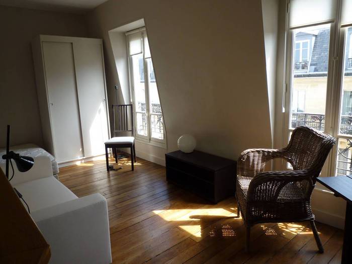 Location Appartement Paris 14E 25&nbsp;m² 980&nbsp;&euro;
