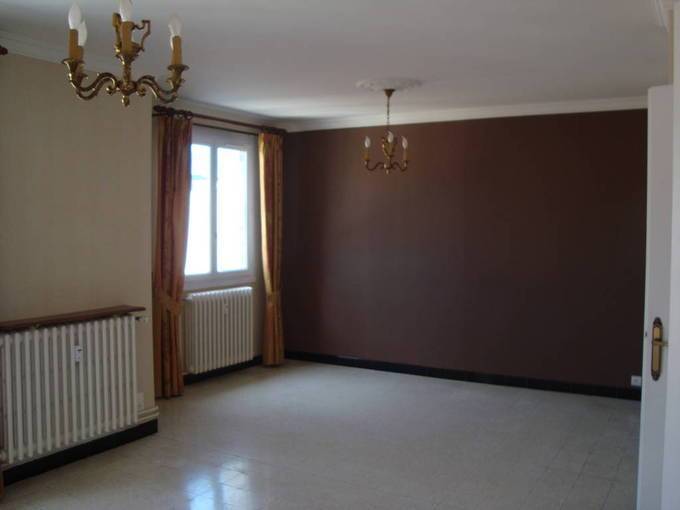 Location immobilier 525&nbsp;&euro; Ales (30100)