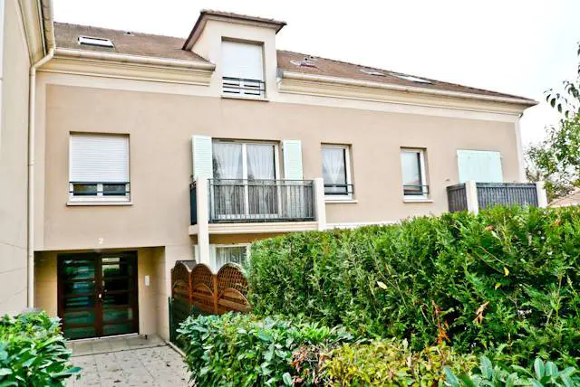 Location Appartement La Queue-En-Brie (94510) 50&nbsp;m² 885&nbsp;&euro;