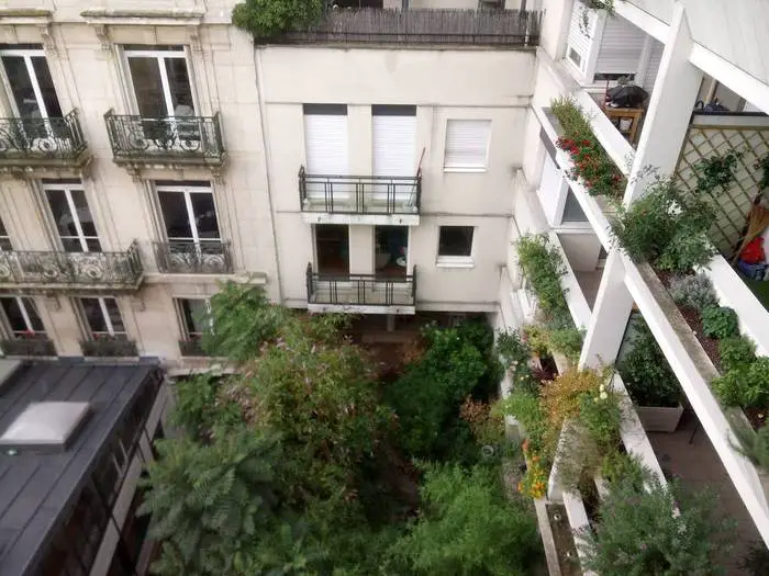 Location Appartement Paris 9E 25&nbsp;m² 1.200&nbsp;&euro;