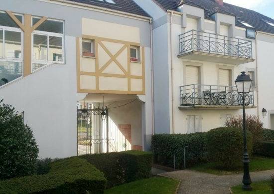 Location Appartement Roissy-En-France 28&nbsp;m² 700&nbsp;&euro;