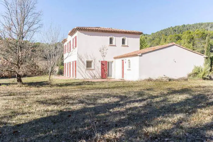 Vente immobilier 425.000&nbsp;&euro; Salernes