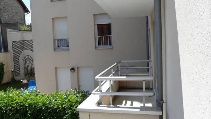 Location Appartement Saint-Cyr-L'ecole (78210) 50&nbsp;m² 840&nbsp;&euro;
