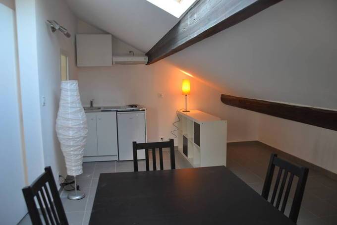 Location Appartement Salon-De-Provence 29&nbsp;m² 580&nbsp;&euro;