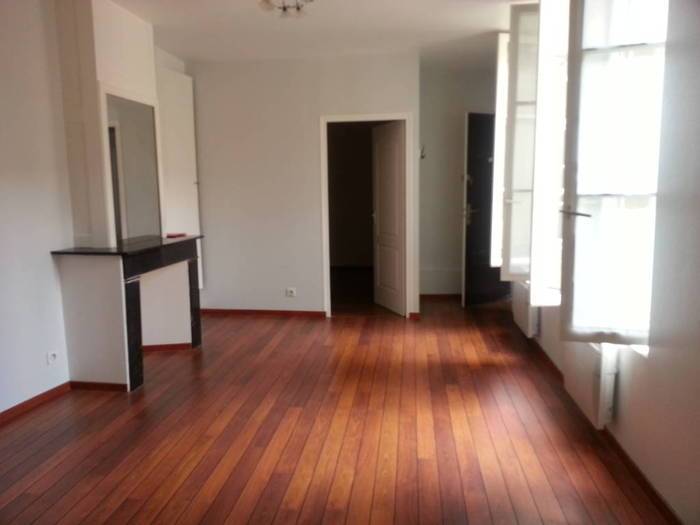 Location Appartement Charleville-Mezieres (08000) 48&nbsp;m² 520&nbsp;&euro;
