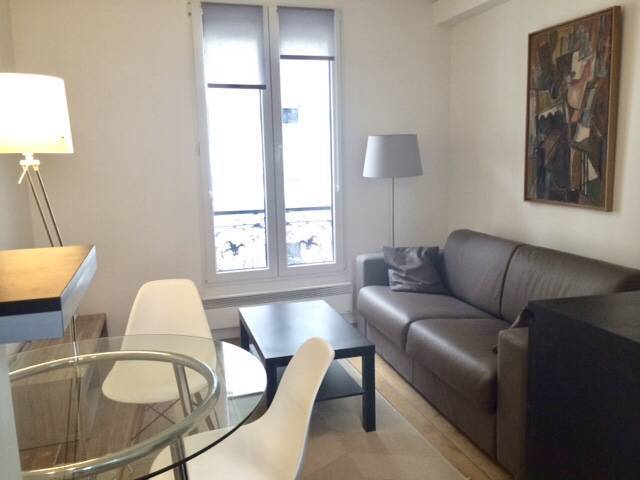 Location Appartement Paris 17E