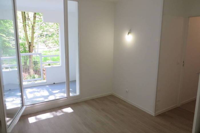 Location immobilier 1.080&nbsp;&euro; Champs-Sur-Marne (77420)