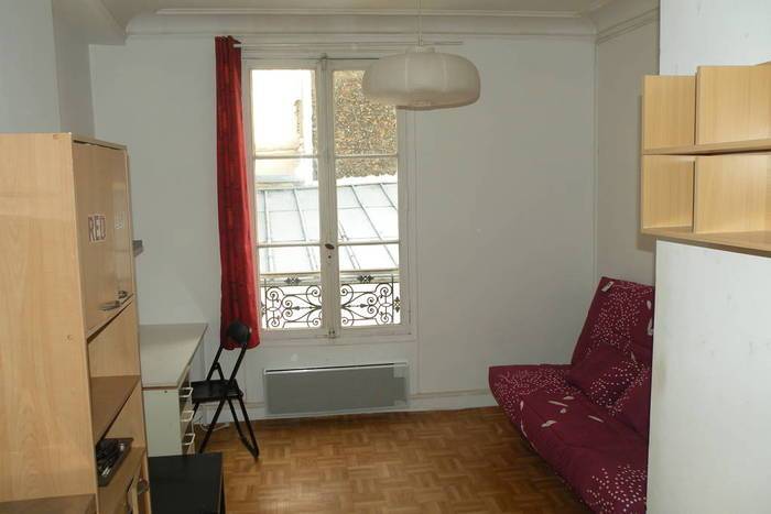Location Appartement Paris 17E 17&nbsp;m² 740&nbsp;&euro;