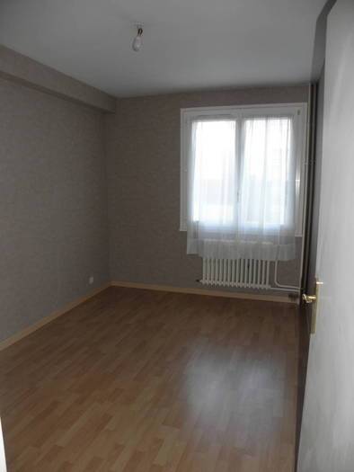 Location immobilier 510&nbsp;&euro; Tours (37)