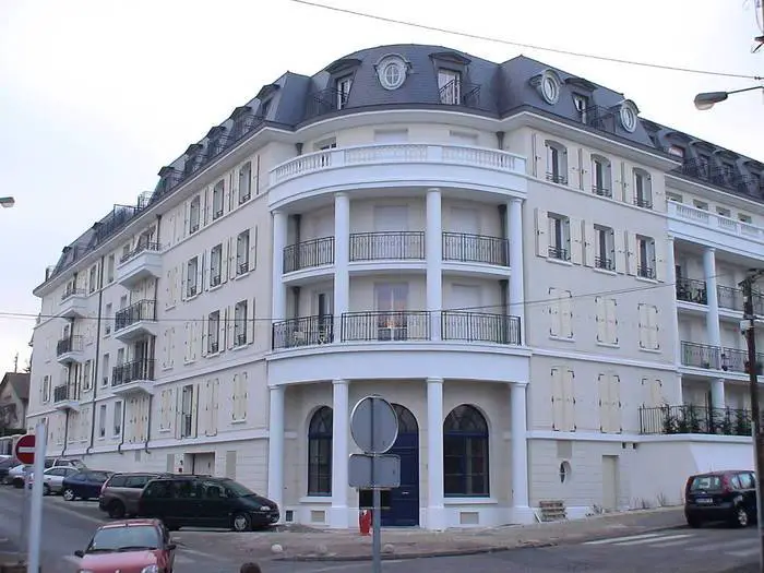 Location Appartement Saint-Cyr-L'ecole (78210) 46&nbsp;m² 1.090&nbsp;&euro;