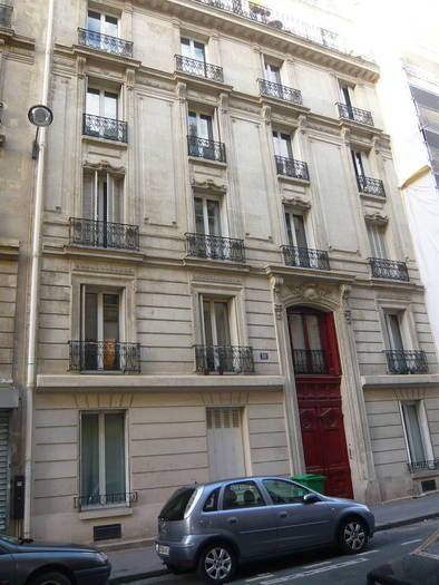 Location Appartement Paris 18E 30&nbsp;m² 910&nbsp;&euro;