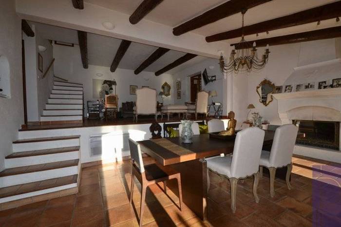 Maison Levens (06670) 810.000&nbsp;&euro;