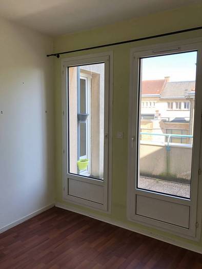 Location immobilier 715&nbsp;&euro; Chartres (28000)