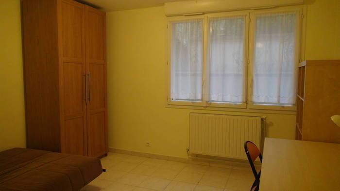 Location Appartement Chatenay-Malabry (92290) 24&nbsp;m² 750&nbsp;&euro;