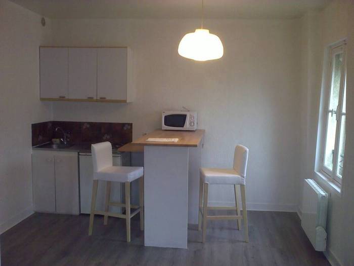 Location Appartement Croissy-Sur-Seine (78290) 27&nbsp;m² 730&nbsp;&euro;
