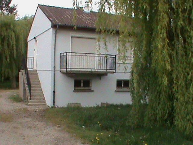 Location Maison Huisseau-Sur-Mauves (45130) 66&nbsp;m² 700&nbsp;&euro;