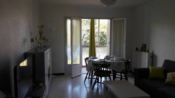 Location Appartement Saint-Cyr-Sur-Mer 60&nbsp;m² 780&nbsp;&euro;