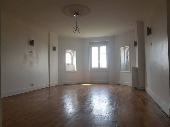 Location immobilier 1.550&nbsp;&euro; Montmorency