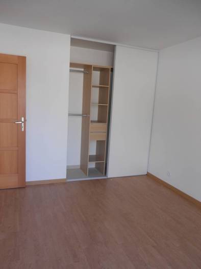 Location immobilier 907&nbsp;&euro; Houilles (78800)