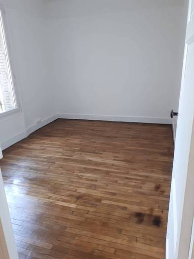 Location Appartement Colombes (92700) 24&nbsp;m² 680&nbsp;&euro;