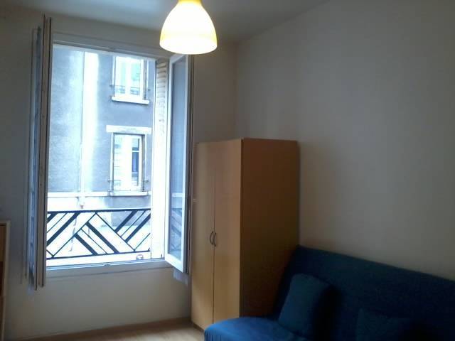 Location immobilier 600&nbsp;&euro; Issy-Les-Moulineaux (92130)