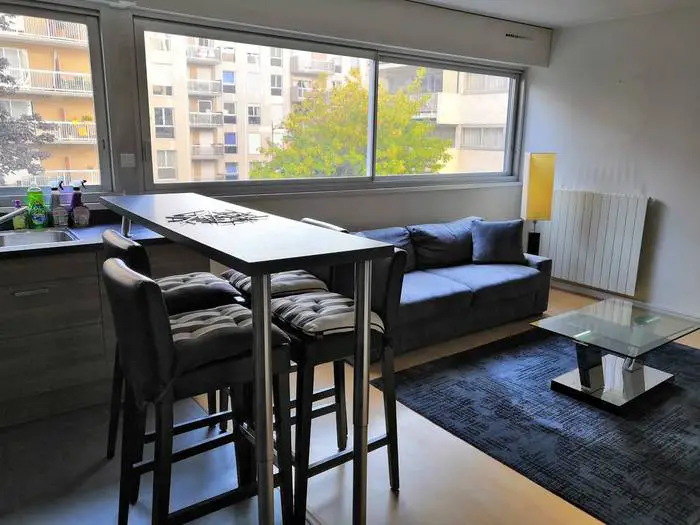 Location Appartement Paris 15E