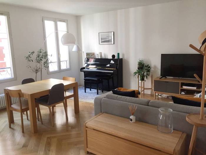 Location Appartement Paris 17E 64&nbsp;m² 2.400&nbsp;&euro;
