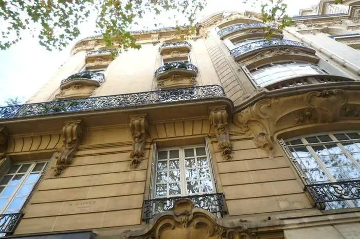 Location Appartement Paris 16E 18&nbsp;m² 900&nbsp;&euro;