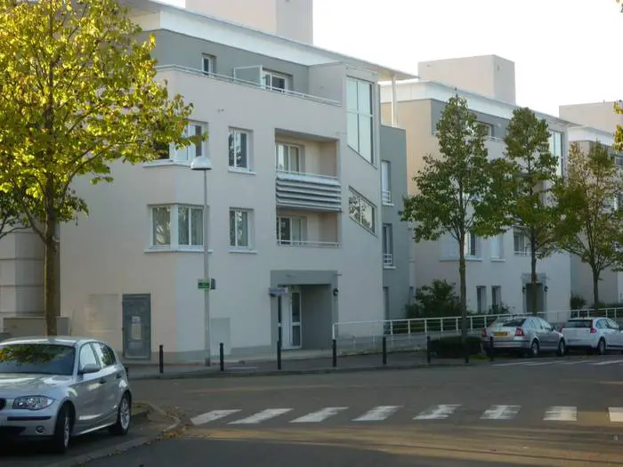 Location Appartement Montigny-Le-Bretonneux (78180) 33&nbsp;m² 790&nbsp;&euro;