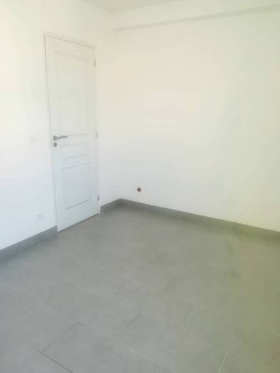 Location immobilier 770&nbsp;&euro; Gagny (93220)