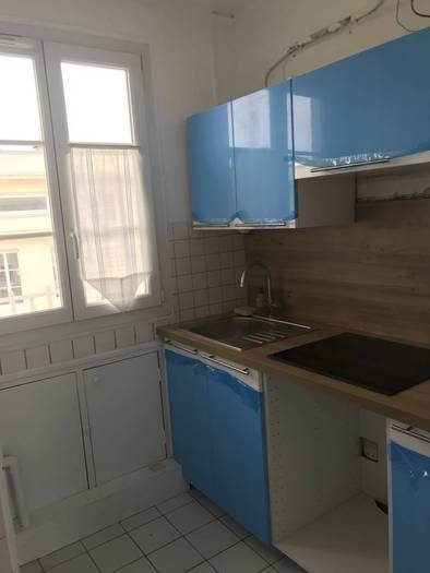 Location immobilier 890&nbsp;&euro; Colombes (92700)