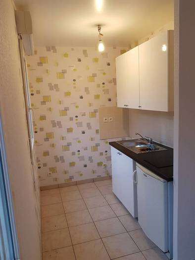 Location immobilier 445&nbsp;&euro; Orleans (45)