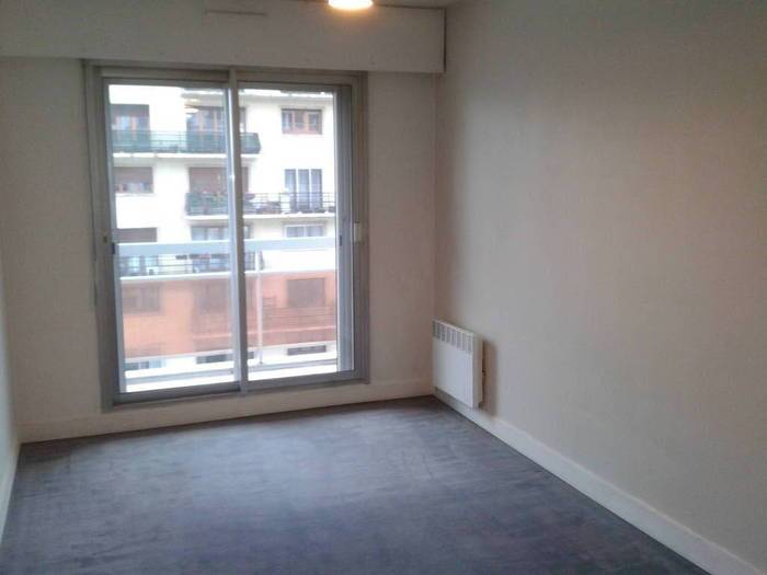 Appartement Bourg-La-Reine (92340) 900&nbsp;&euro;