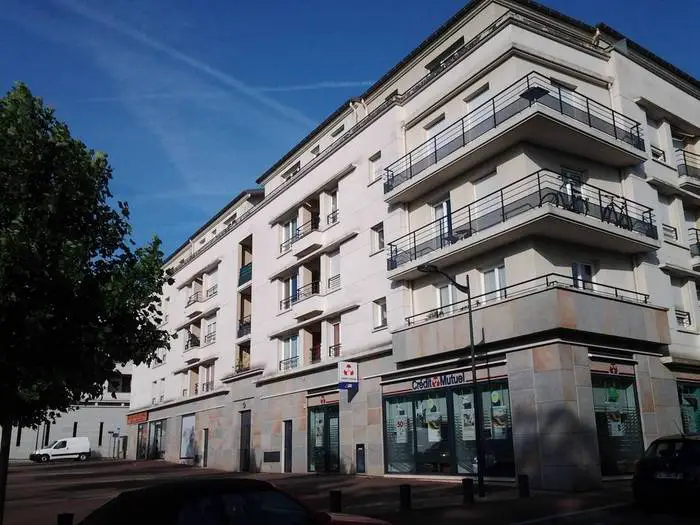 Location Appartement Saint-Cyr-L'ecole (78210) 46&nbsp;m² 920&nbsp;&euro;