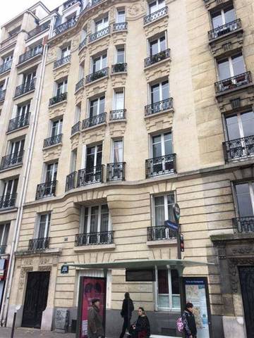 Location Appartement Paris 17E 10&nbsp;m² 600&nbsp;&euro;