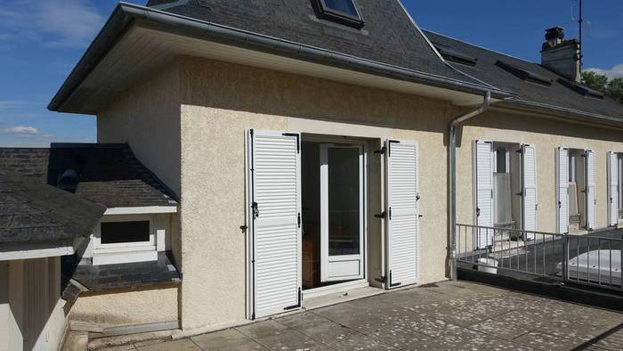 Location immobilier 730&nbsp;&euro; Breval (78980)