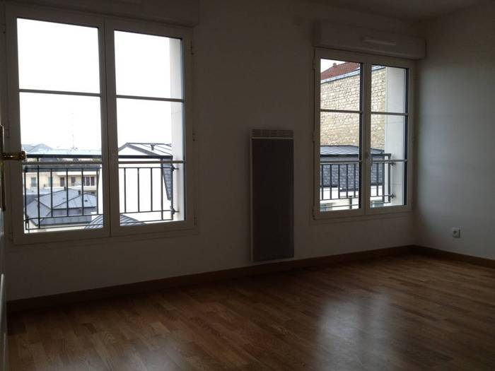Location Appartement La Garenne-Colombes (92250) 24&nbsp;m² 740&nbsp;&euro;