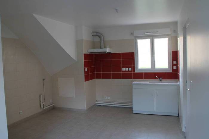 Location immobilier 995&nbsp;&euro; Ussy-Sur-Marne (77260)