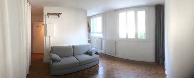 Location Appartement Paris 18E 22&nbsp;m² 770&nbsp;&euro;