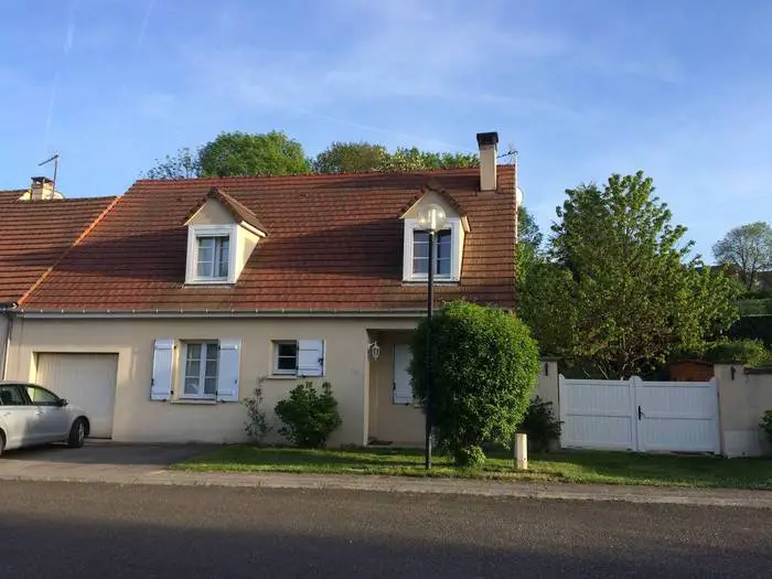 Vente Maison Oinville-Sur-Montcient (78250) 132&nbsp;m² 317.000&nbsp;&euro;