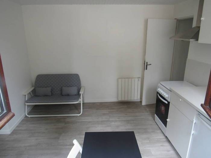 Appartement 700&nbsp;&euro; 27&nbsp;m² Drancy (93700)