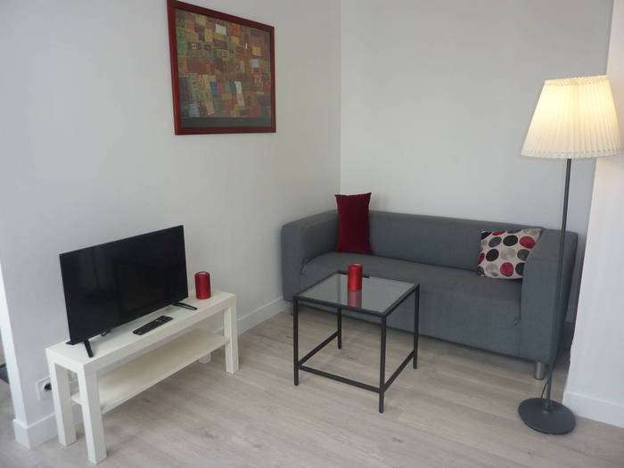 Location Appartement Rueil-Malmaison (92500) 23&nbsp;m² 789&nbsp;&euro;