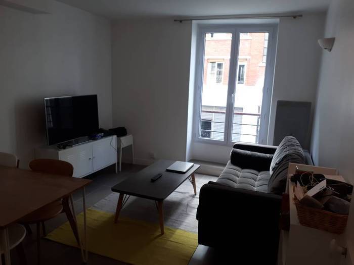 Location Appartement Paris 18E