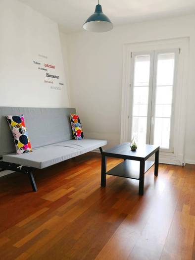 Location Appartement Paris 11E