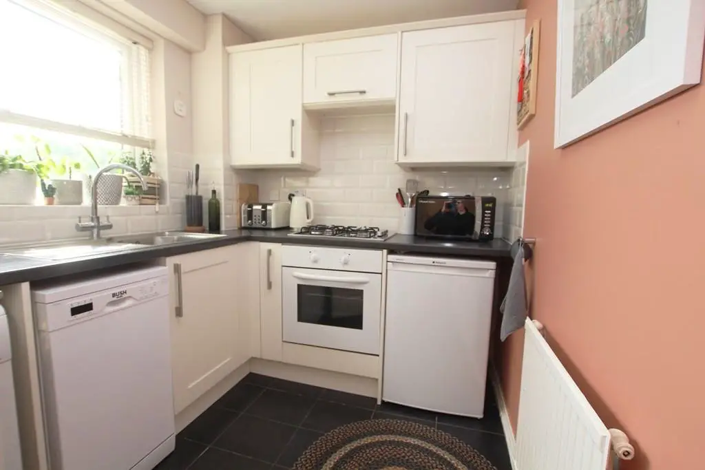 1 Bed Apartment with Garden, Chester   Kitchen